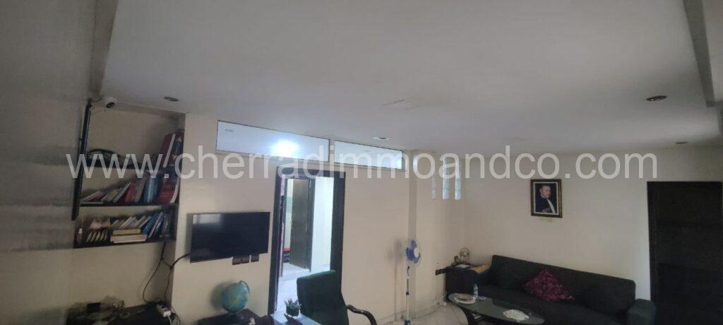 photo_5769646456435314016_y